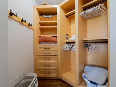 2402 Players Court, Wellington, FL 33414