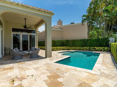 2402 Players Court, Wellington, FL 33414