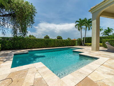 2402 Players Court, Wellington, FL 33414