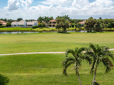 2402 Players Court, Wellington, FL 33414