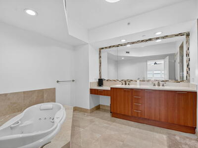 2640 Lake Shore Drive, Singer Island, FL 33404