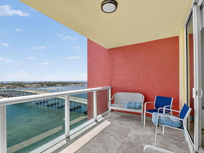 2640 Lake Shore Drive, Singer Island, FL 33404