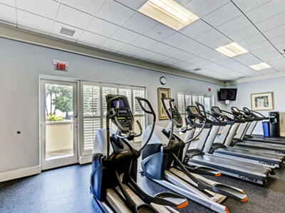 2640 Lake Shore Drive, Singer Island, FL 33404