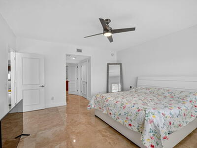 2640 Lake Shore Drive, Singer Island, FL 33404