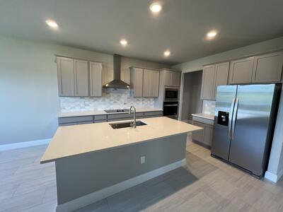 6313 NW Cloverdale Avenue, Port Saint Lucie, FL 34987