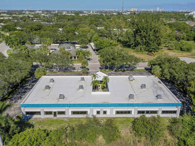 4411 Beacon Circle, West Palm Beach, FL 33407