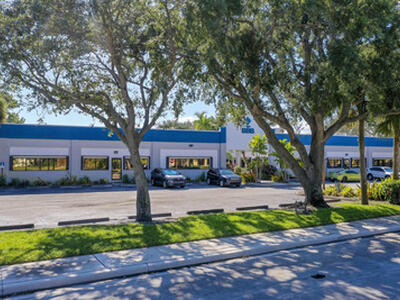 4411 Beacon Circle, West Palm Beach, FL 33407