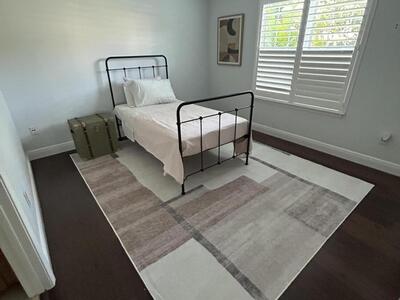 1050 Crystal Way, Delray Beach, FL 33444