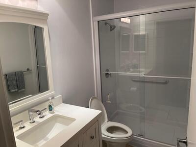 1050 Crystal Way, Delray Beach, FL 33444