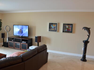 110 N Federal Highway, Fort Lauderdale, FL 33301