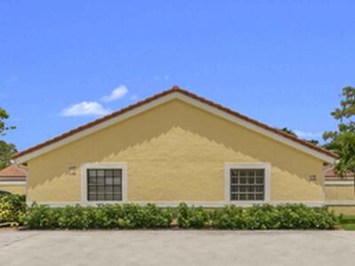 1120 Hyacinth Place, Wellington, FL 33414