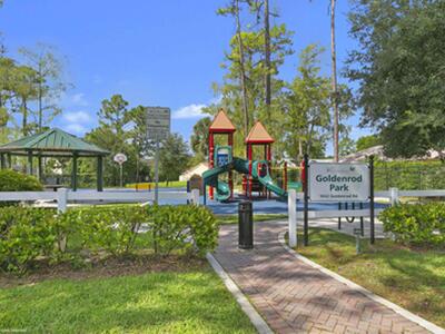 1120 Hyacinth Place, Wellington, FL 33414