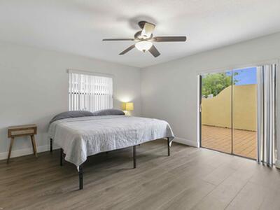 1120 Hyacinth Place, Wellington, FL 33414