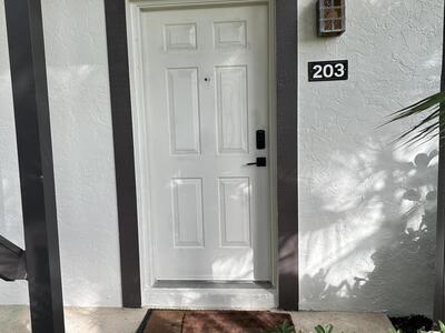 13334 Polo Club Road, Wellington, FL 33414