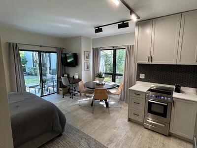 13334 Polo Club Road, Wellington, FL 33414