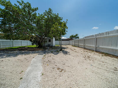 602 NW 1st Street, Delray Beach, FL 33444