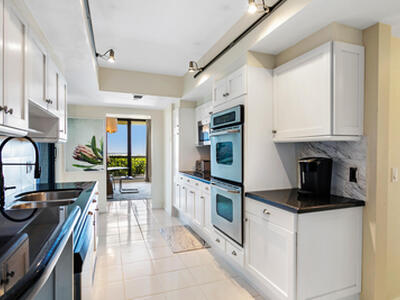 4050 N Ocean Drive, Singer Island, FL 33404