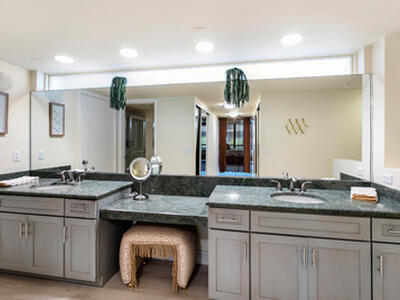 4050 N Ocean Drive, Singer Island, FL 33404