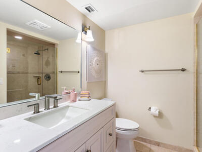 4050 N Ocean Drive, Singer Island, FL 33404