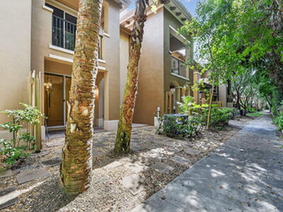 2947 Hope Valley Street, West Palm Beach, FL 33411