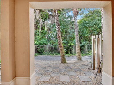 2947 Hope Valley Street, West Palm Beach, FL 33411