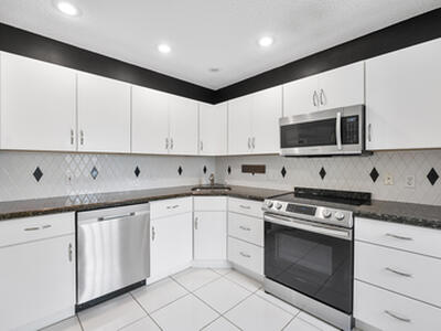 5153 Floria Drive, Boynton Beach, FL 33437