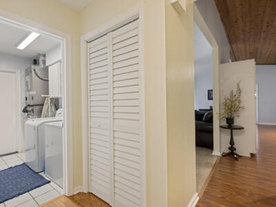 756 Juniper Place, Wellington, FL 33414