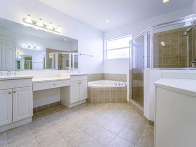 2177 SW Cape Cod Drive, Port Saint Lucie, FL 34953