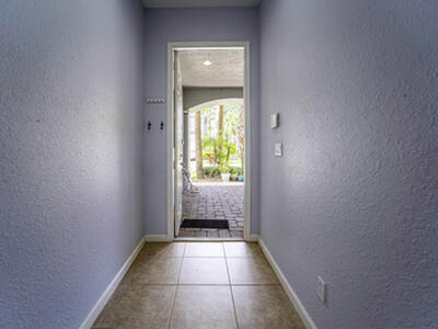 2177 SW Cape Cod Drive, Port Saint Lucie, FL 34953