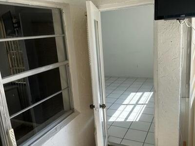 4304 NW 9 Avenue, Deerfield Beach, FL 33064