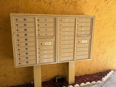 4304 NW 9 Avenue, Deerfield Beach, FL 33064