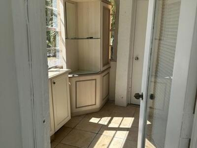 4304 NW 9 Avenue, Deerfield Beach, FL 33064