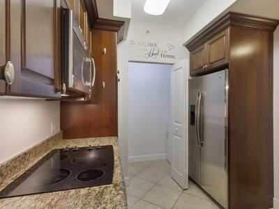 1660 Renaissance Commons 2326 Boulevard, Boynton Beach, FL 33426