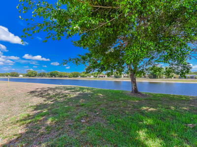 2210 SE Breckenridge Circle, Port Saint Lucie, FL 34952