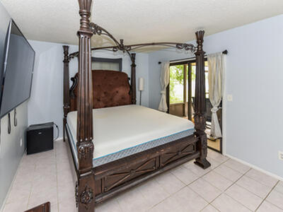 2210 SE Breckenridge Circle, Port Saint Lucie, FL 34952