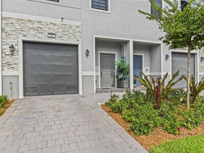 864 NW 3rd Terrace, Pompano Beach, FL 33060