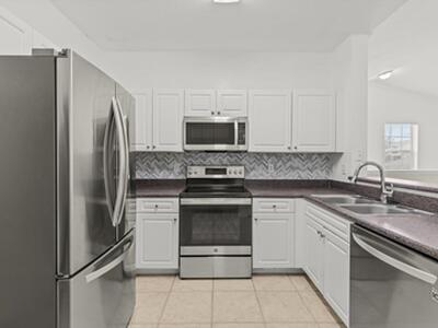 559 SE Prescott Place, Stuart, FL 34994