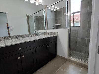 2022 S Oysterwood Lane S, Riviera Beach, FL 33410