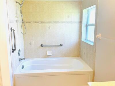 549 SW Prater Avenue, Port Saint Lucie, FL 34953