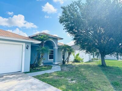 549 SW Prater Avenue, Port Saint Lucie, FL 34953