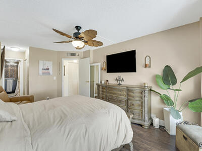 3755 Via Poinciana, Greenacres, FL 33467