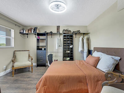 3755 Via Poinciana, Greenacres, FL 33467