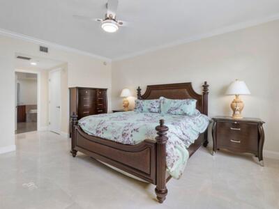 2650 Lake Shore Drive, Riviera Beach, FL 33404