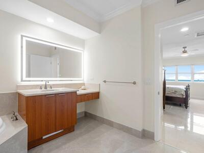 2650 Lake Shore Drive, Riviera Beach, FL 33404