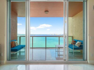 2650 Lake Shore Drive, Riviera Beach, FL 33404