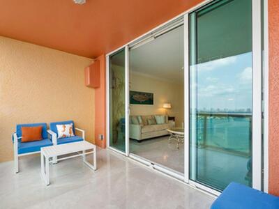 2650 Lake Shore Drive, Riviera Beach, FL 33404