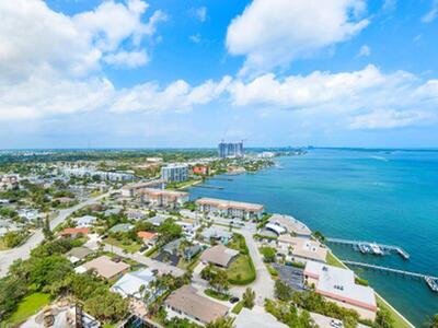 2650 Lake Shore Drive, Riviera Beach, FL 33404