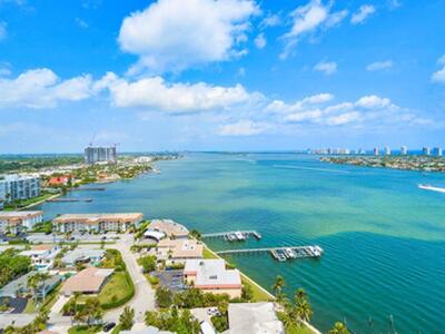 2650 Lake Shore Drive, Riviera Beach, FL 33404