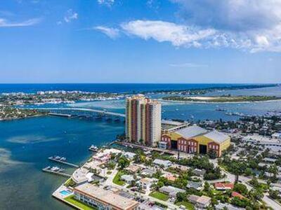 2650 Lake Shore Drive, Riviera Beach, FL 33404