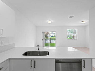 5515 NW 27th Street, Lauderhill, FL 33313